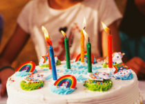Come fare una torta di compleanno per bambini