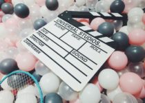 compleanno al cinema - ciak su palloncini colorati