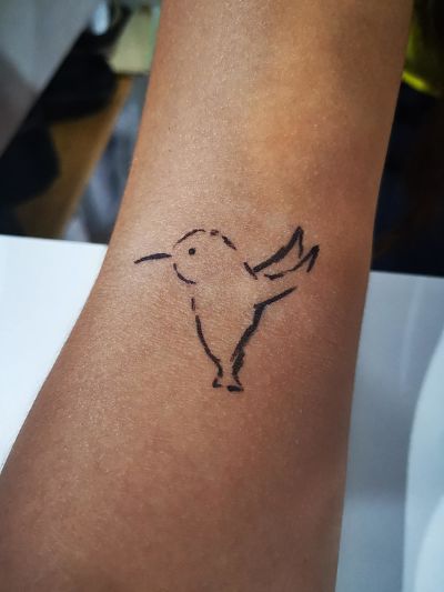 realizzare tatuaggino uccello per festa bambini