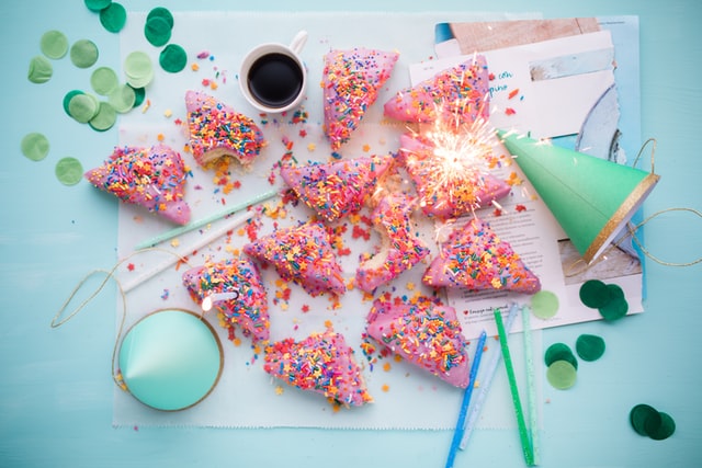 Dolci per buffet di compleanno di bambini 