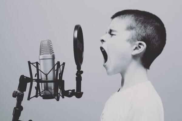 Karaoke per bambini: il nuovo intrattenimento per feste